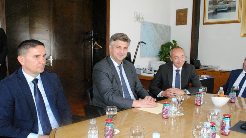 Predsjednik Vlade u Zadru: Poduzimamo čitav niz mjera kako bi zaustavili odlazak mladih ljudi iz Hrvatske 